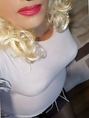 Girlfriend stripping for financial gain